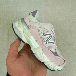 🌸 New Balance 9060 "Rose Sugar" 5.5C